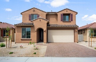 9008 W San Juan Ave, Glendale, AZ 85305
