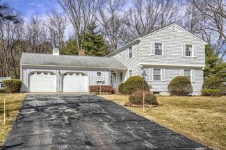 8 Buttonwood Farm, Plaistow, NH 03865
