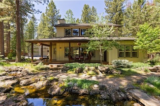 54949 Mallard Dr, Bend, OR 97707