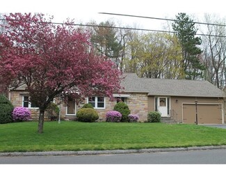 99 Slumber Ln, Springfield, MA 01128