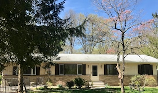 507 Black Oak Dr, Tannersville, PA 18372