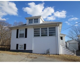 134 Mccloskey St, Fall River, MA 02723