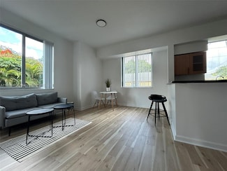2142 Van Buren St Unit 501, Hollywood, FL 33020