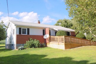 439 Mountain Rd, Berwick, PA 18603