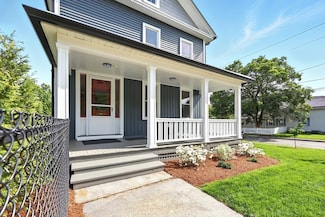 180 State St Unit B, Northampton, MA 01060