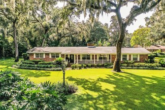 7525 Catherine Dr, Lakeland, FL 33810