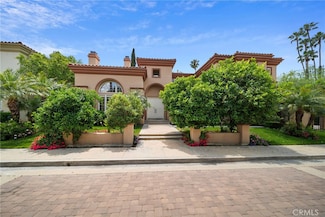 15850 Seville Ln, Encino, CA 91436