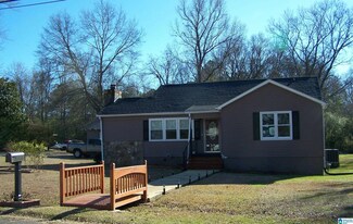 506 Main St, Weaver, AL 36277