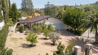 490 S Old Ranch Rd, Anaheim, CA 92808