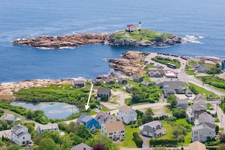 204 Nubble Rd, York, ME 03909