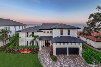 1936 Carolina Ave NE, Saint Petersburg, FL 33703