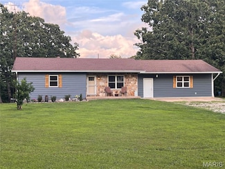14574 Colorado Rd, Dixon, MO 65459