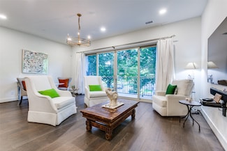 15875 Spectrum Dr Unit 1106, Addison, TX 75001