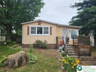 3472 Wolf Pack Dr Unit 19, Orefield, PA 18069