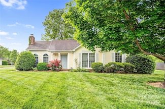 8901 English Saddle Ln, Charlotte, NC 28273