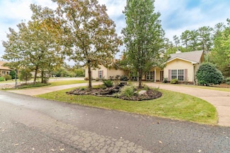 4 Pacifica Way, Hot Springs Village, AR 71909