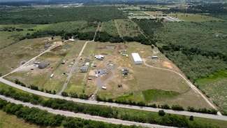 353 Littig Rd, Elgin, TX 78621