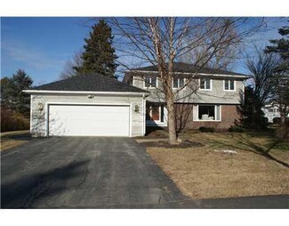 368 Garland St, Bangor, ME 04401