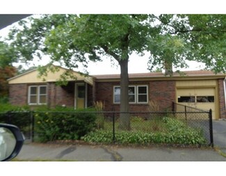 33 Durgin Rd, Lynn, MA 01904