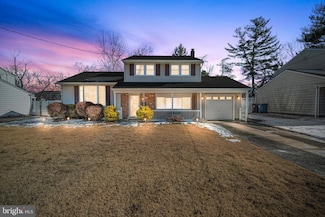 19 Nassau Ave, West Deptford, NJ 08096