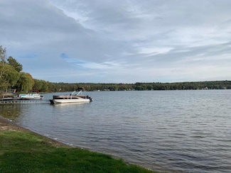 223 Beaver Shores Dr, Lachine, MI 49753