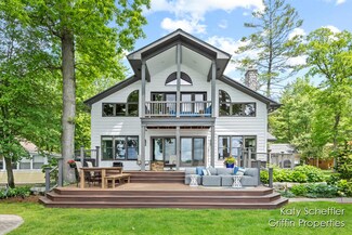 3135 N Grand Ave, Pierson, MI 49339