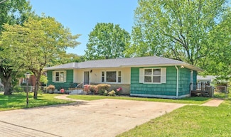 5410 Sunny Dell Ln, Chattanooga, TN 37412