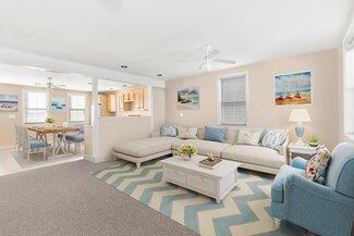 5 Bryants Ln, Marshfield, MA 02050