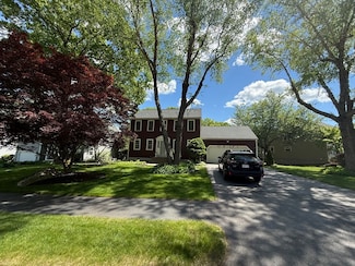 51 Ireta Rd, Shrewsbury, MA 01545
