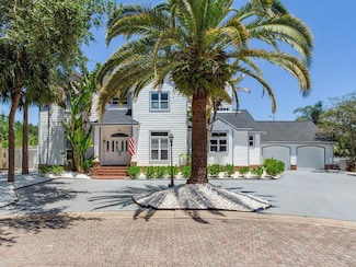 4702 W Heron Ln, Tampa, FL 33629