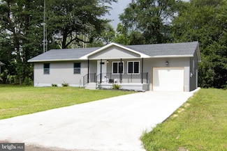 1398 S Myrtle St, Vineland, NJ 08360