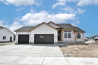 887 Edna St, Idaho Falls, ID 83402
