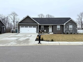 140 Abbey Ln, Crawfordsville, IN 47933