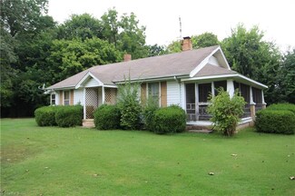 2009 Deep River Rd, High Point, NC 27265