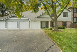 6861 Langford Dr Unit 2, Edina, MN 55436