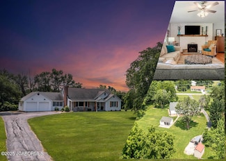 713 S Summit Dr, Holts Summit, MO 65043