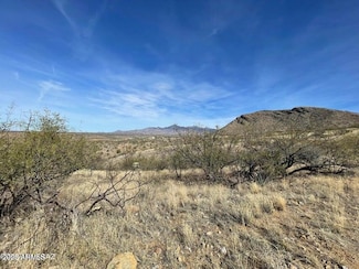404 Calle Marinero -- Unit 14, Rio Rico, AZ 85648