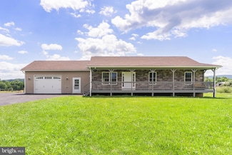 266 Shannon Hill Ln, Charles Town, WV 25414