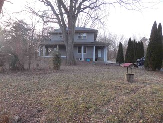5879 Montague Rd, Rockford, IL 61102