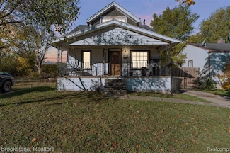 6225 Stahelin Ave, Detroit, MI 48228