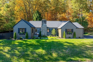 21 Linda Ave, Auburn, MA 01501