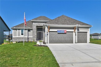 5872 Mccormick Dr, Shawnee, KS 66226
