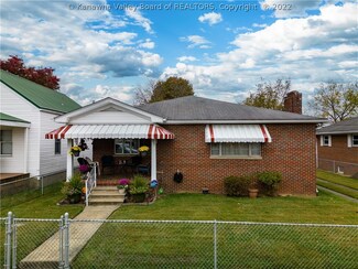 317 17th St, Dunbar, WV 25064