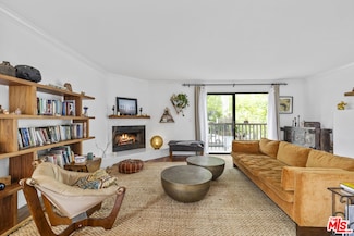 2412 Ocean Ave Unit 4, Venice, CA 90291