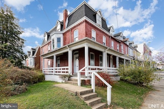 5 Dauphin St, Lancaster, PA 17602