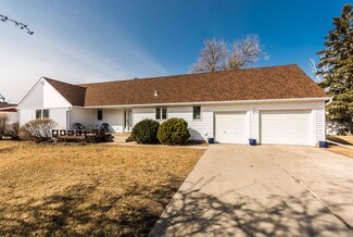 208 Golf Terrace, Crookston, MN 56716
