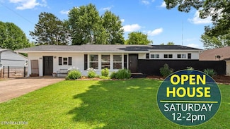 1314 E Walnut Grove Dr, Knoxville, TN 37918