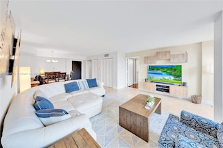 90 Alton Rd Unit 301, Miami Beach, FL 33139