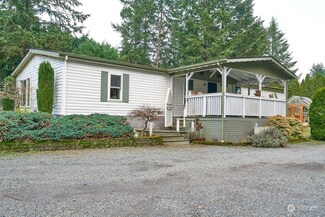 5904 205th St E, Spanaway, WA 98387