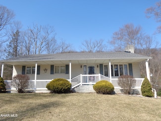 360 Hoot Owl Ln, Duncansville, PA 16635